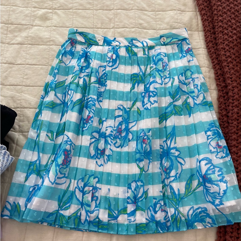 Lilly Pulitzer pleated striped blue/white floral skirt size 12